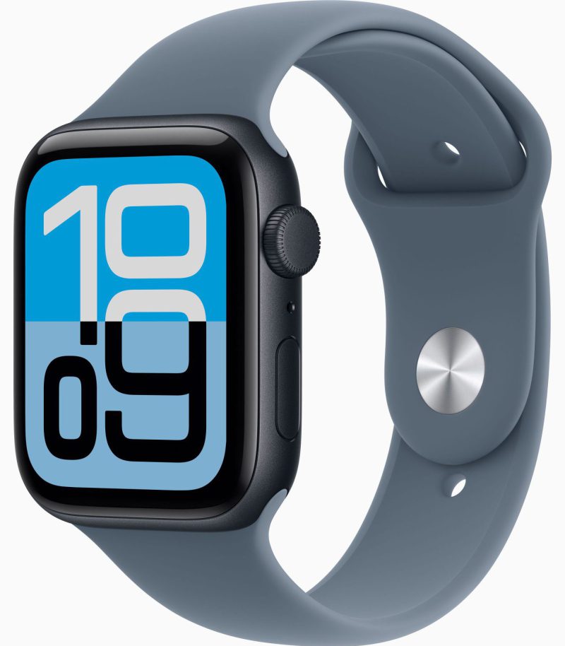 MFGX4ref_SR_SE_VW_34FR+watch-case-44-aluminum-midnight-nc-se3_VW_34FR+watch-face-44-aluminum-midnight-se3_VW_34FR