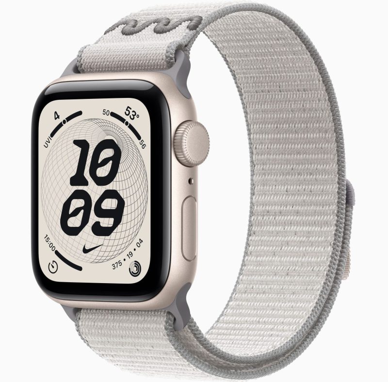 MGCQ4_VW_34FR+watch-case-40-aluminum-starlight-nc-se3_VW_34FR+watch-face-40-nike-sportloop-veiledgrey-se3_VW_34FR_GEO_US